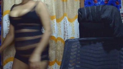 NusratMimi webcam model stream image