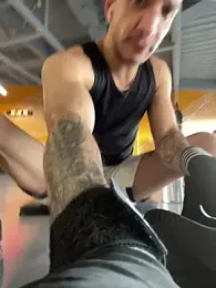 GloryHoleCol webcam model stream image