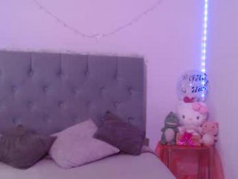 sweethoney22_ webcam chaturbate model stream image