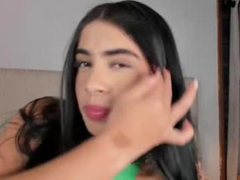 ariana_zc_ webcam model stream image