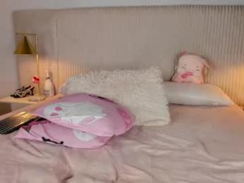 ariana_zc_ webcam model stream image