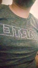 Yeahhsg webcam model stream image