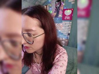 Mari_Gold webcam model stream image