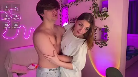 RobertAndLinela webcam stripchat model stream image