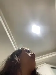 zoe_mount webcam stripchat model stream image