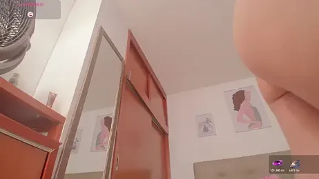 Miley_Baker webcam model stream image