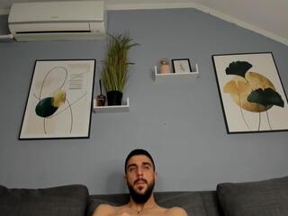 Zeyn Edwards webcam model stream image