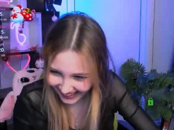 luna_tin webcam model stream image