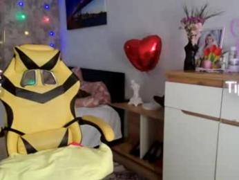 mari_77777 webcam model stream image