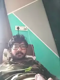 gym_lover076 webcam model stream image