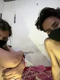 manuu79 webcam model stream image