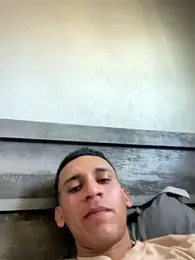 leisurelycriminal webcam model stream image