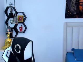 Matthew Santos webcam model stream image