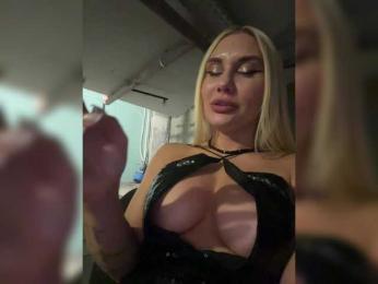 Tvoyasamka77 webcam model stream image