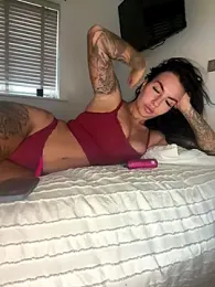 BELLABLACKXUK webcam model stream image