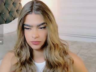 sweettcamila699 webcam model stream image