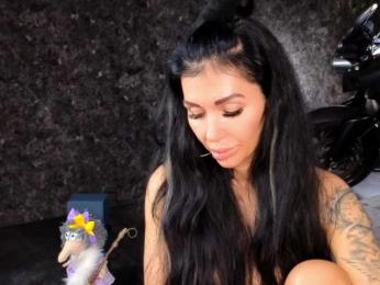 -BABAYAGA- webcam model stream image