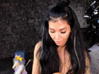 -BABAYAGA- webcam model stream image