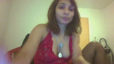 clovise233 webcam model stream image