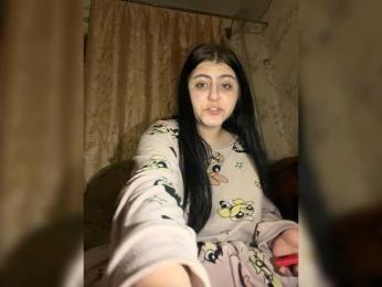 NanaDaizy webcam model stream image