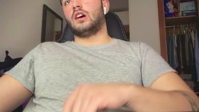 adrianzzz3 webcam cam4 model stream image