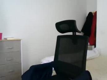 italianboybcn webcam model stream image