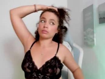 _kellys webcam model stream image