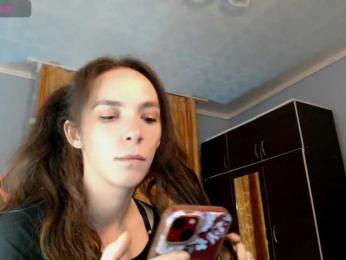 bellaqueen0701 webcam model stream image