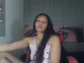 ashley-17 webcam model stream image