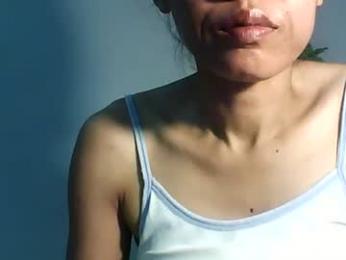 luvu4everxxx webcam model stream image