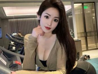 AngelCoco webcam model stream image