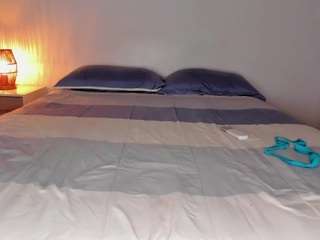 petiitstef webcam model stream image