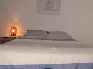 petiitstef webcam model stream image