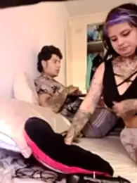 Shadow_Secret webcam model stream image