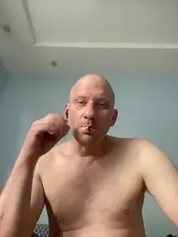 Krzysiekg123 webcam model stream image