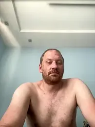 Krzysiekg123 webcam model stream image