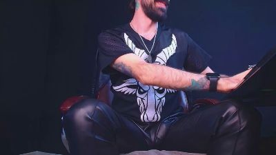 AxelColton webcam model stream image