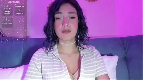 Scarlet_wd18 webcam model stream image