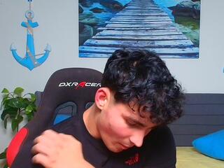 Emilio Reynolds webcam model stream image