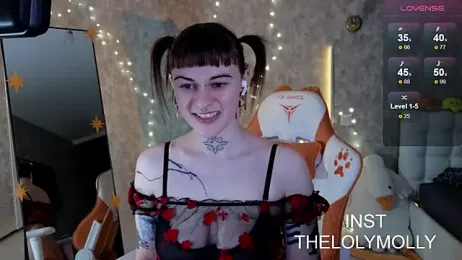 LolyMolli webcam model stream image