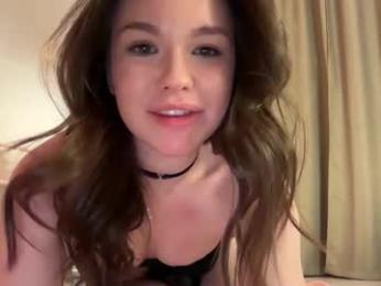 tokyo_blomm webcam model stream image