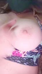 Pbless webcam model stream image