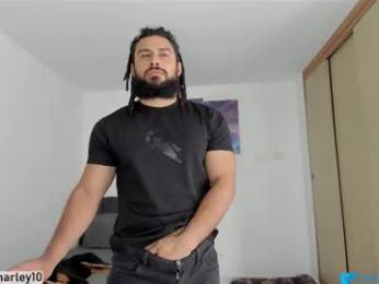 louis_marley_ webcam model stream image