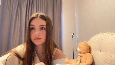 ShemekaDickert webcam model stream image