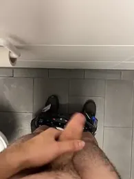 Drummer112 webcam model stream image