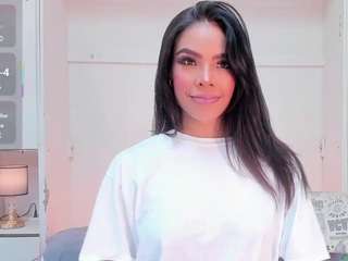 blackandwhiite webcam camsoda model stream image