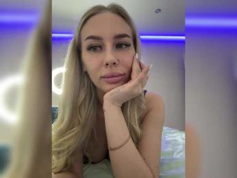 -Estonia- webcam bongacams model stream image