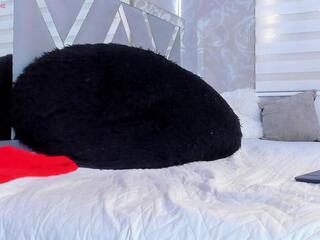 Reynel Castro webcam model stream image