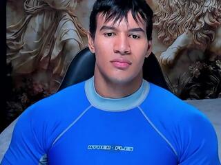 Cris Cruz webcam model stream image