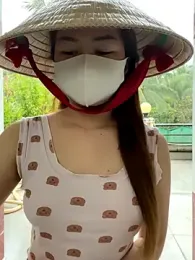 BabyThree_ webcam model stream image